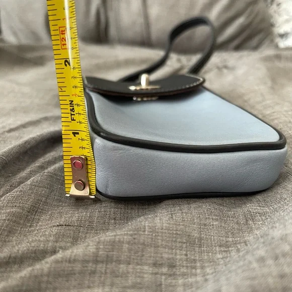 Small Coach cell phone bag with toggle clasp - gently used - Picture 5 of 8